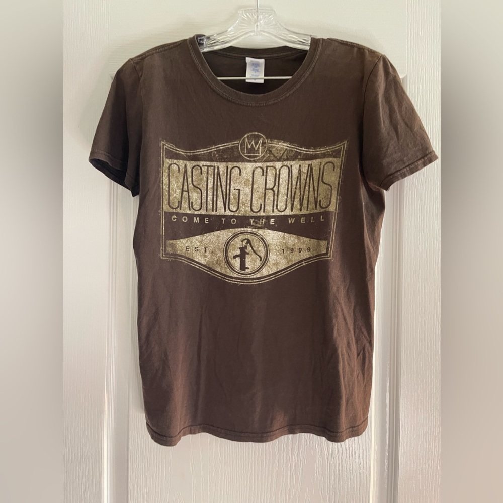 Gildan Casting Crowns Womens Size S Come To The Well Studio Album T-shirt